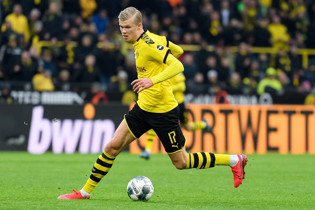 CBA俱乐部杯广厦击败天津 塔克飞身暴扣