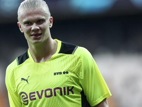 帕尔马2-1维罗纳，马特奥-佩莱格里诺独中两元