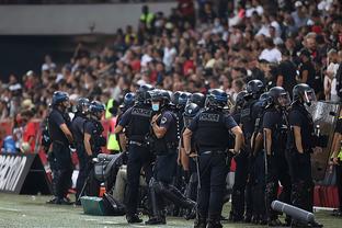 再见会是何时？上一次亚泰降级，球队用时两年重回中超