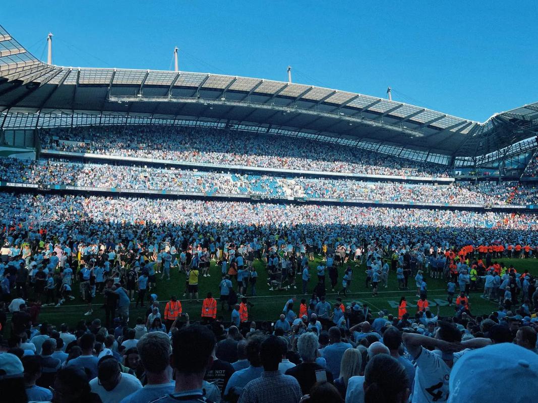 德劳伦蒂斯：孔蒂正带领球队重回正轨，球员也听从了他的指示