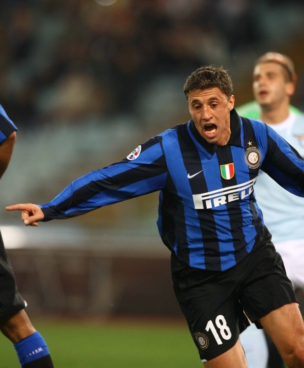 斯通斯伤情未明，曼城欧冠遭遇防线轮换危机