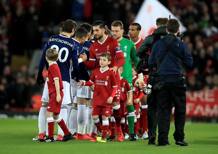 71岁成龙回应衰老：能慢慢变老是幸运