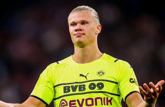 这庆祝动作太有梗了